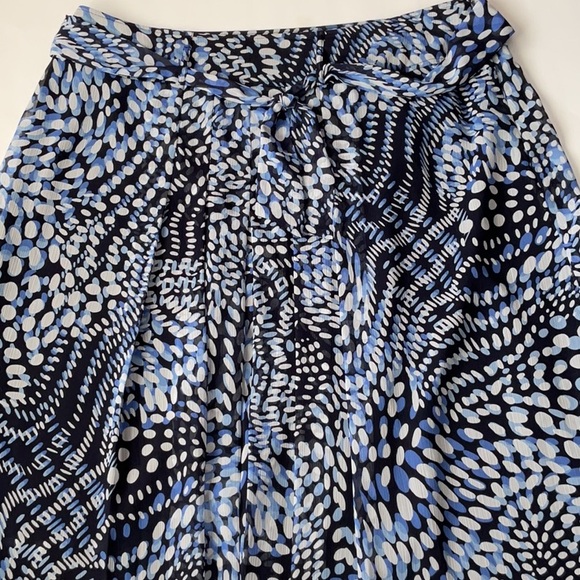 Gelco Skirt Set - Picture 15 of 16